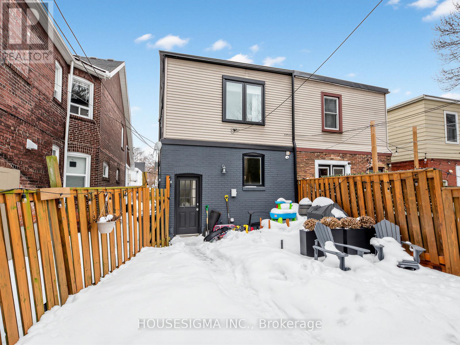 41 Kent Road, Toronto, Ontario  M4L 2X5 - Photo 35 - E12791978