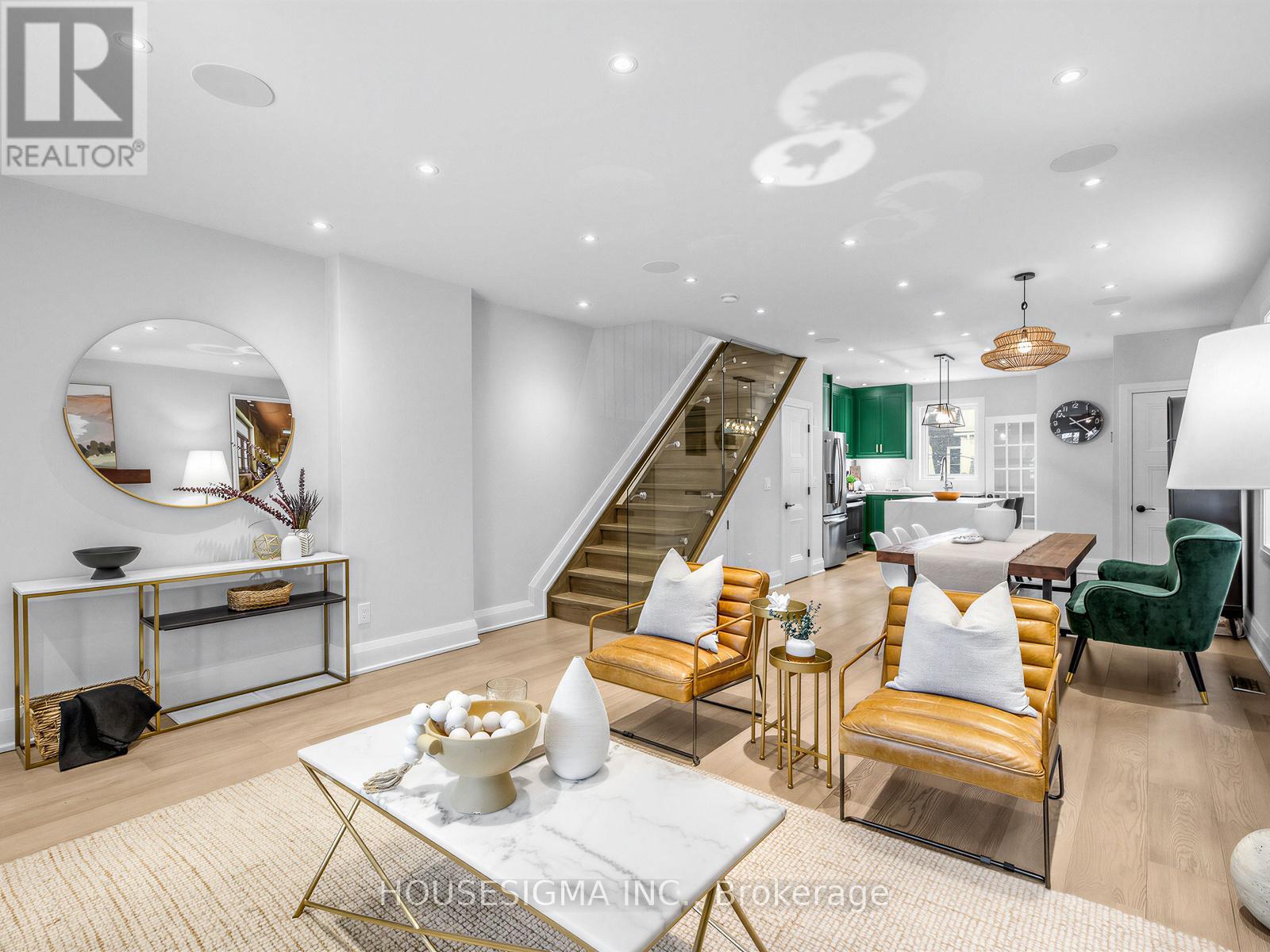 41 Kent Road, Toronto, Ontario  M4L 2X5 - Photo 8 - E12791978