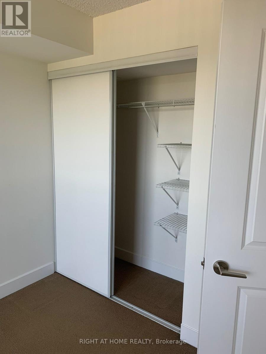 2109 - 6 Eva Road, Toronto, Ontario  M9C 0B1 - Photo 10 - W12791984