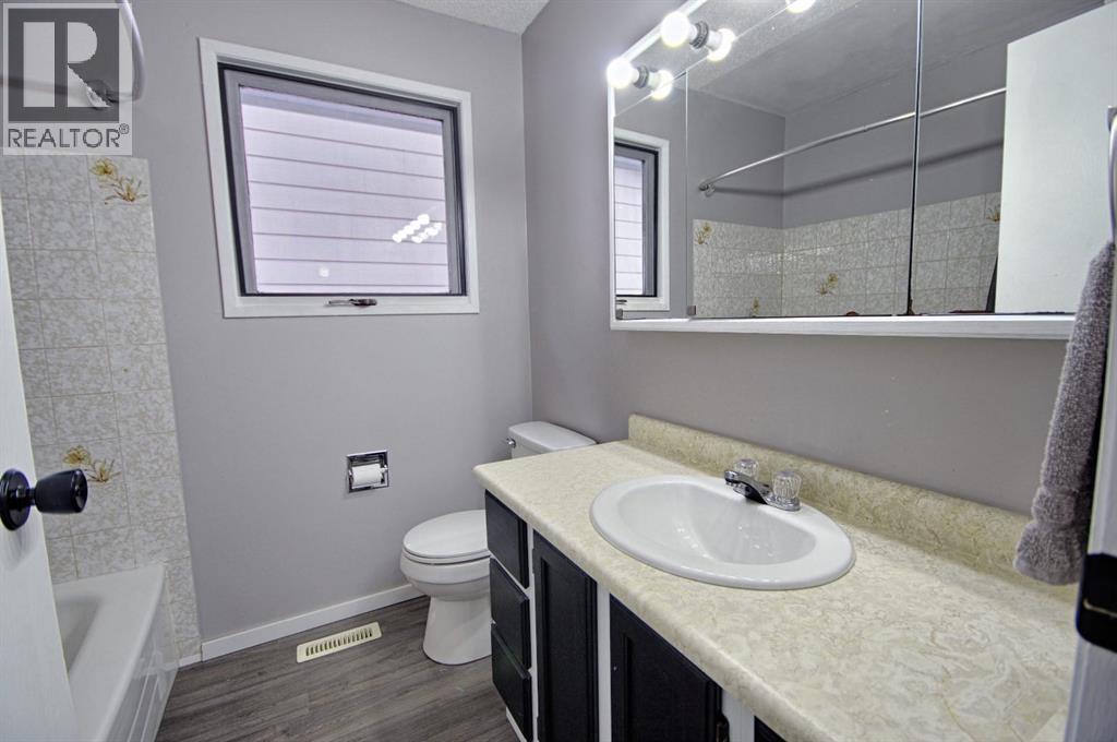 113 Cayuga Crescent W, Lethbridge, Alberta  T1K 5H4 - Photo 10 - A2275856