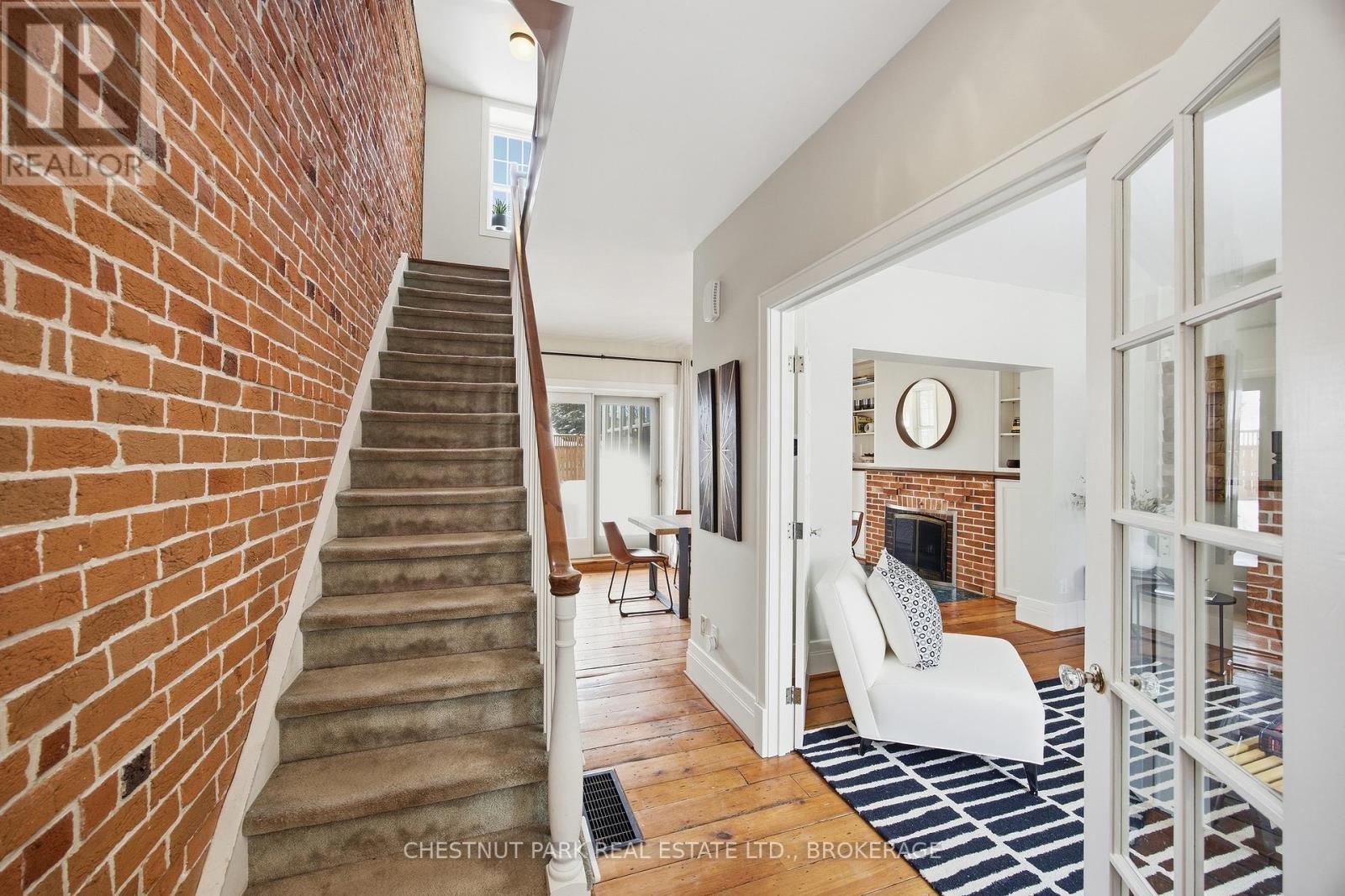 116 William Street, Kingston, Ontario  K7L 2C8 - Photo 4 - X12792000