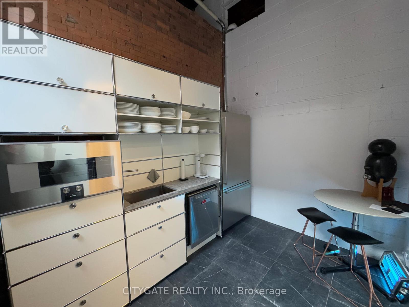 20 Wagstaff Drive, Toronto, Ontario  M4L 3W9 - Photo 12 - E12791992