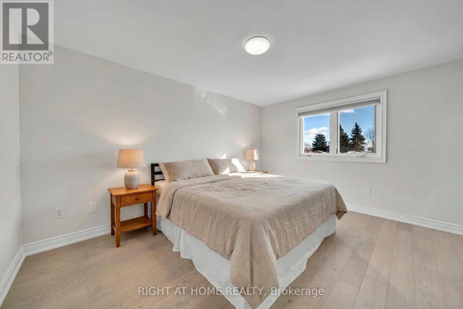 82 Swinton Crescent, Vaughan, Ontario  L4J 3V5 - Photo 10 - N12792006