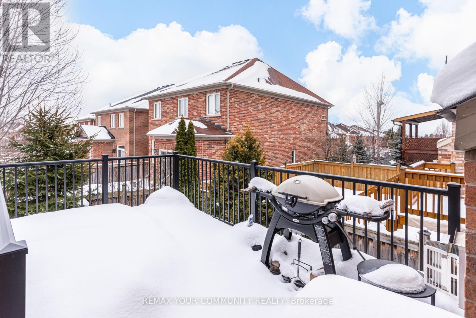 101 Woodville Drive, Vaughan, Ontario  L6A 4B2 - Photo 41 - N12792010