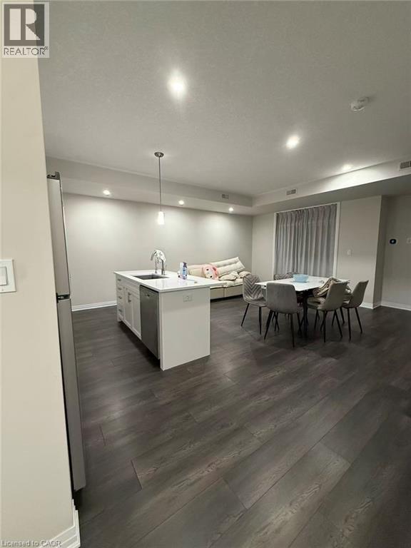142 Foamflower Place Unit# B22, Waterloo, Ontario  N2V 0J1 - Photo 2 - 40805493