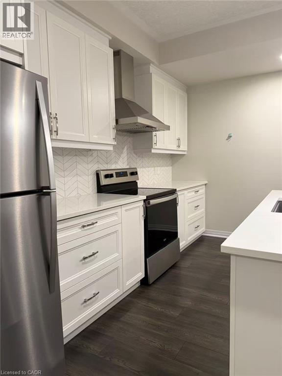 142 Foamflower Place Unit# B22, Waterloo, Ontario  N2V 0J1 - Photo 3 - 40805493