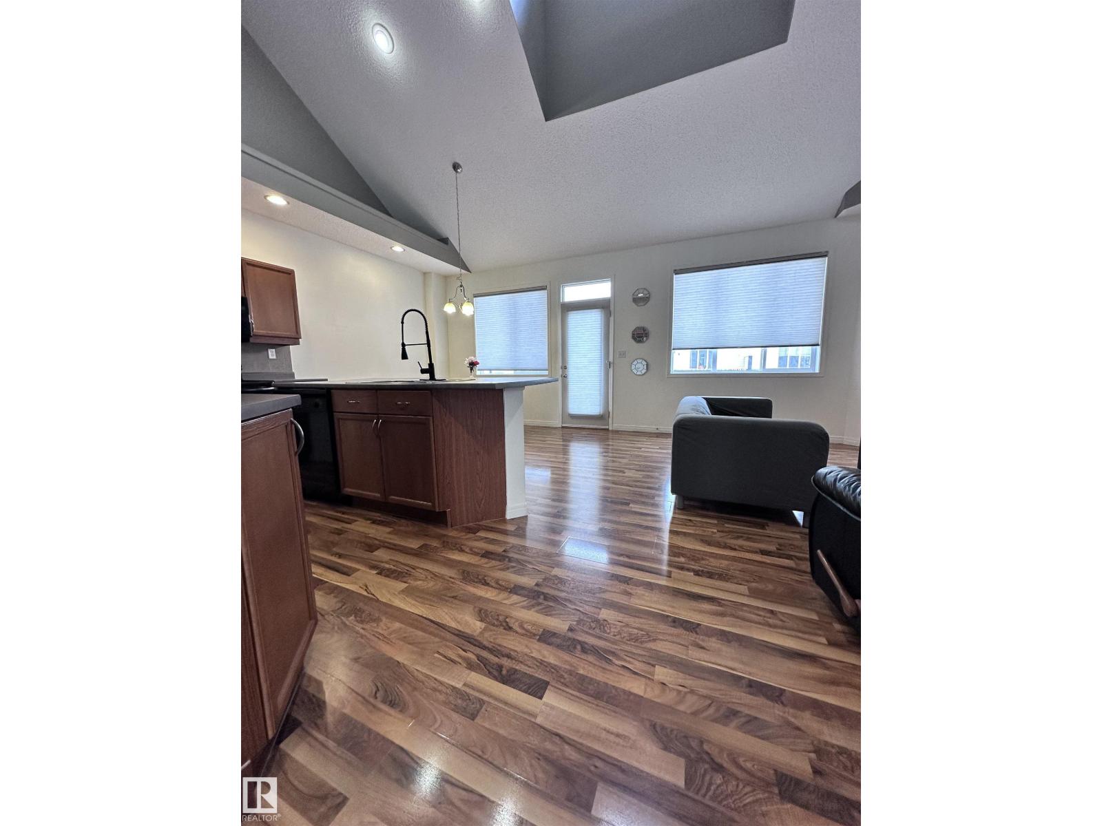 #23 4821 Terwillegar Cm Nw, Edmonton, Alberta  T6R 0C5 - Photo 8 - E4473806