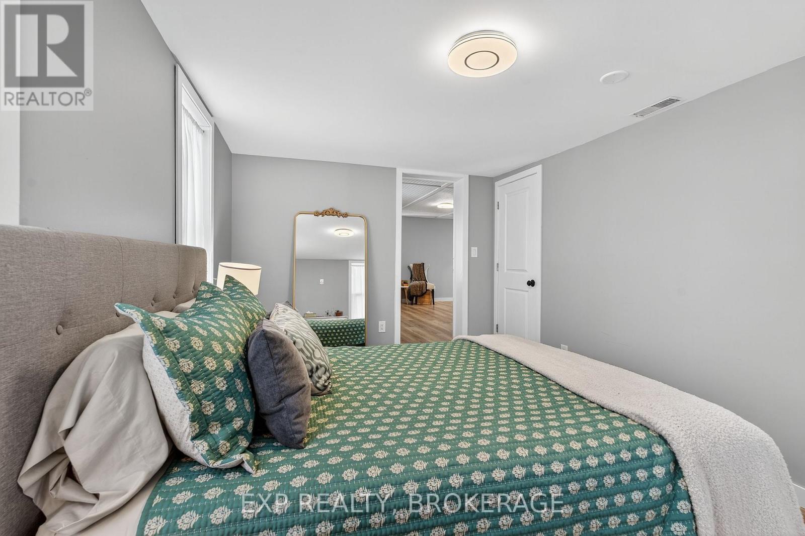 6745 Road 38, Frontenac, Ontario  K0H 0B8 - Photo 18 - X12415023