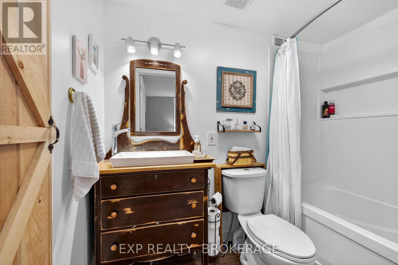 6745 Road 38, Frontenac, Ontario  K0H 0B8 - Photo 19 - X12415023