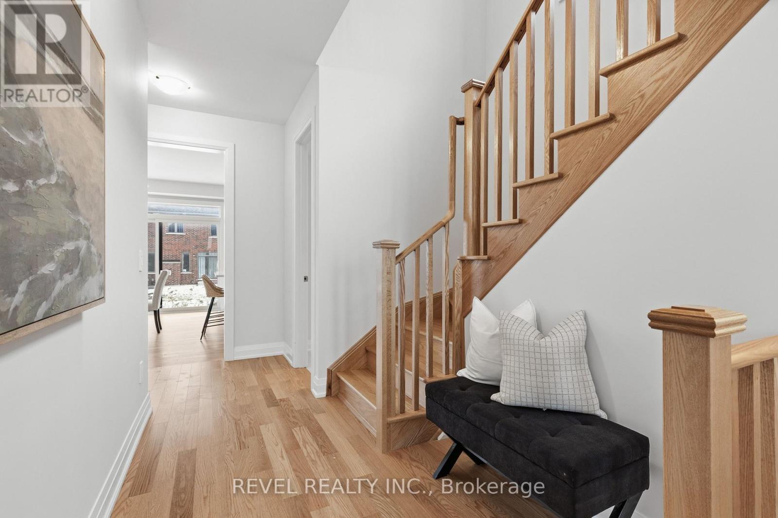 47 Corley Street, Kawartha Lakes (Lindsay), Ontario  K9V 6C2 - Photo 3 - X12792066