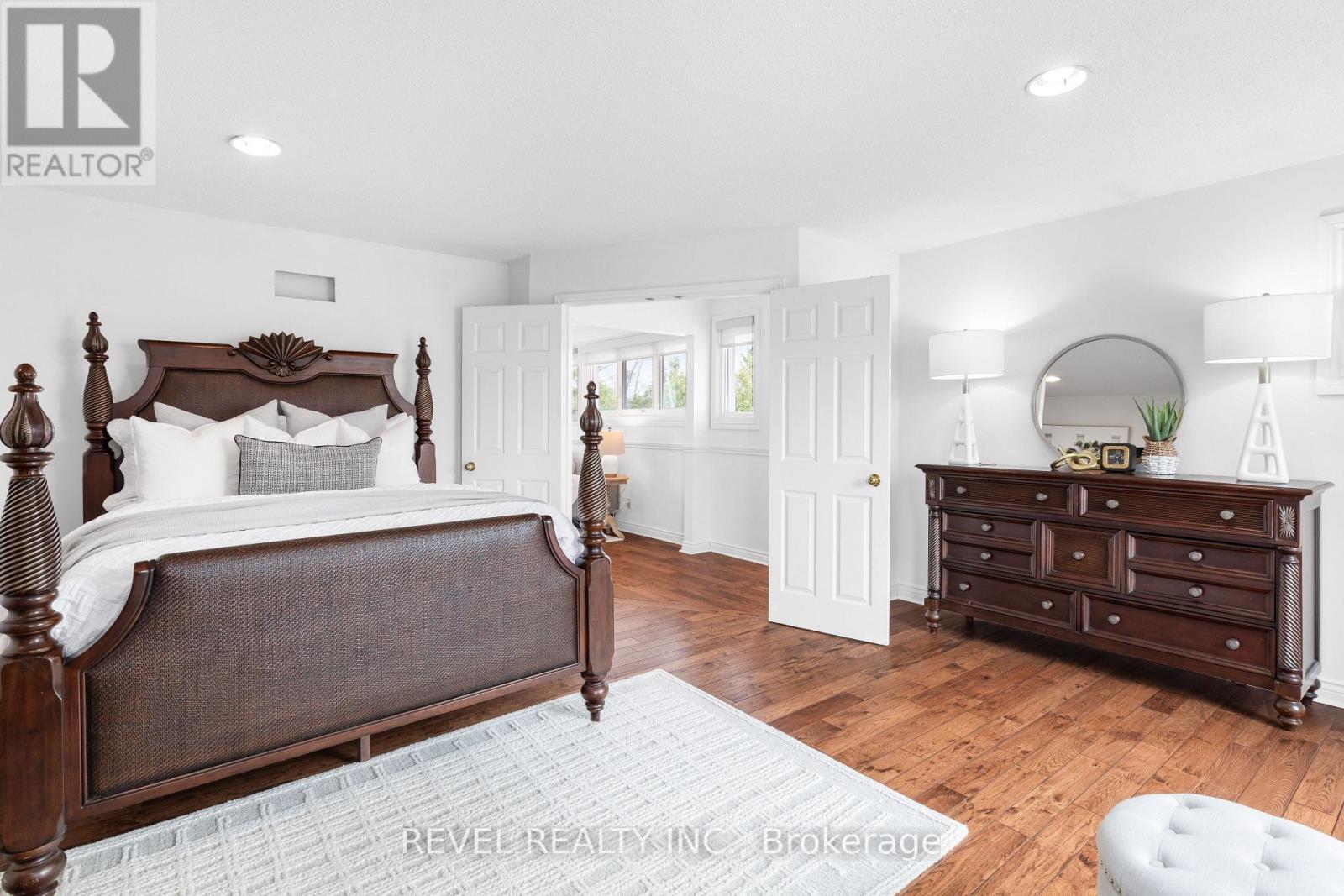 27 Cedar Crescent, Kawartha Lakes, Ontario  L0B 1K0 - Photo 25 - X12792070