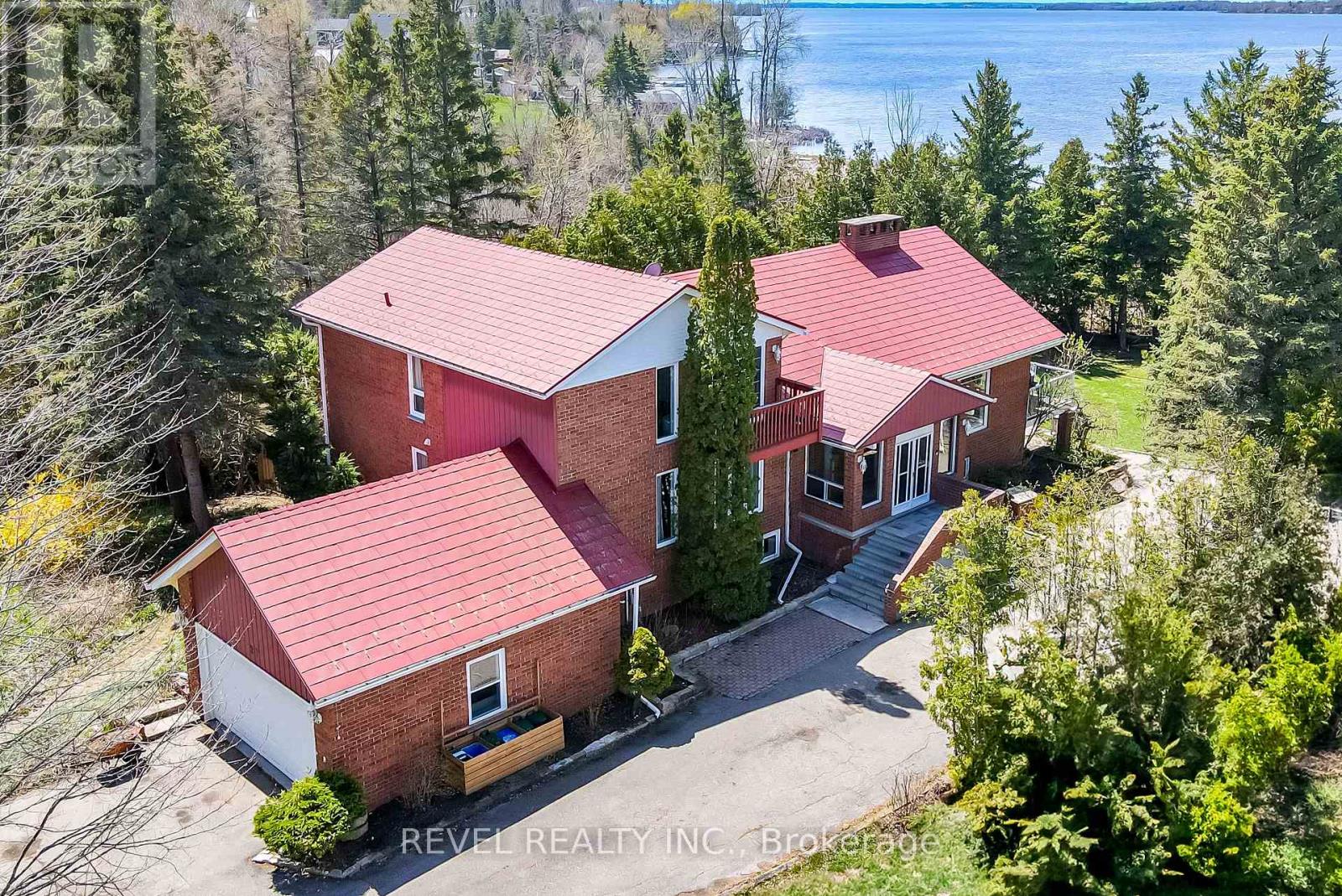 27 Cedar Crescent, Kawartha Lakes, Ontario  L0B 1K0 - Photo 3 - X12792070