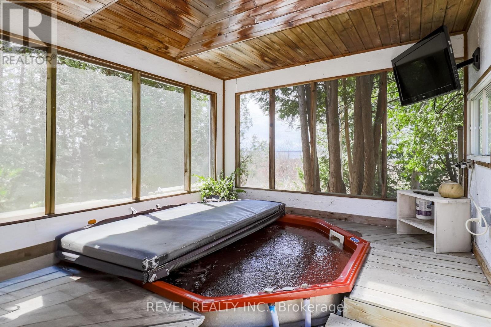 27 Cedar Crescent, Kawartha Lakes, Ontario  L0B 1K0 - Photo 43 - X12792070