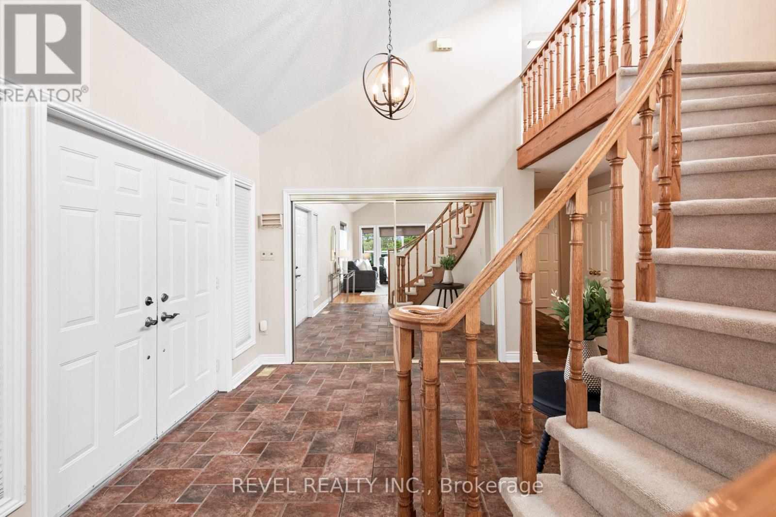 27 Cedar Crescent, Kawartha Lakes, Ontario  L0B 1K0 - Photo 5 - X12792070