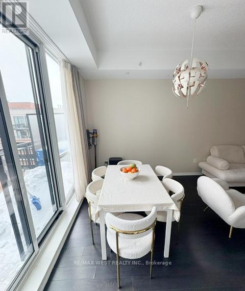 825 - 830 Lawrence Avenue W, Toronto (Yorkdale-Glen Park), Ontario  M6A 1C3 - Photo 9 - W12787936