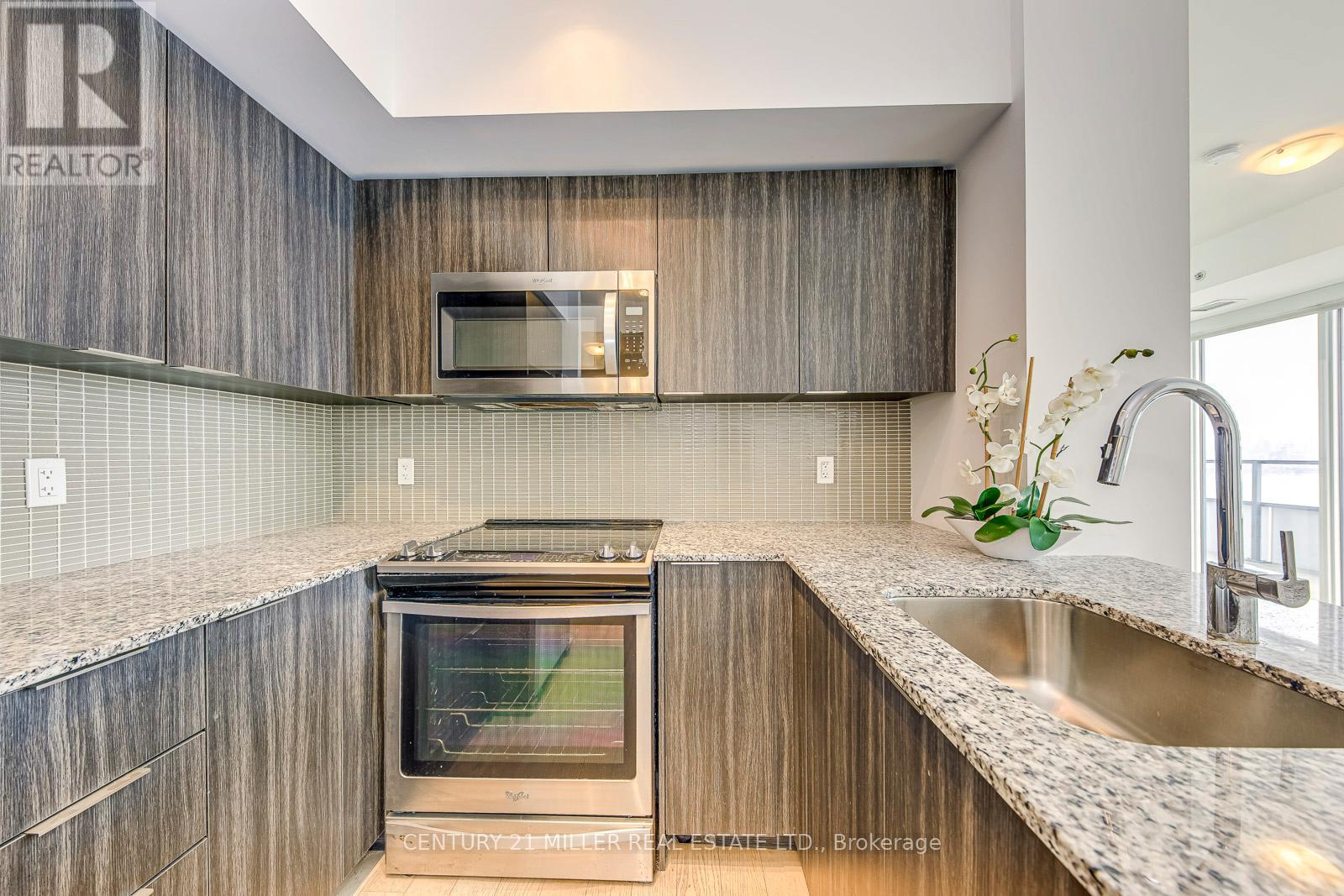 3416 - 30 Shore Breeze Drive, Toronto, Ontario  M8V 0J1 - Photo 6 - W12764918