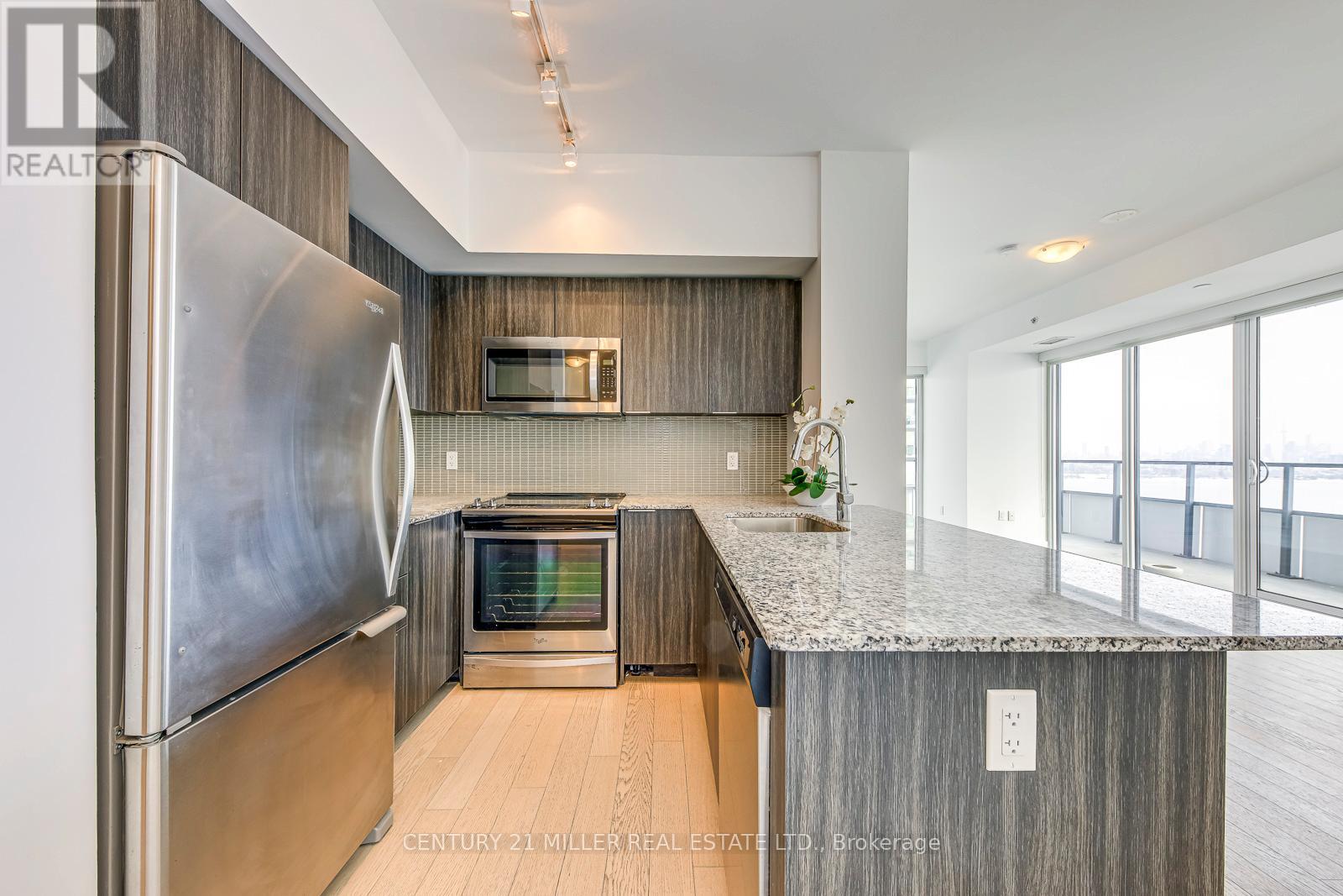 3416 - 30 Shore Breeze Drive, Toronto, Ontario  M8V 0J1 - Photo 4 - W12764918