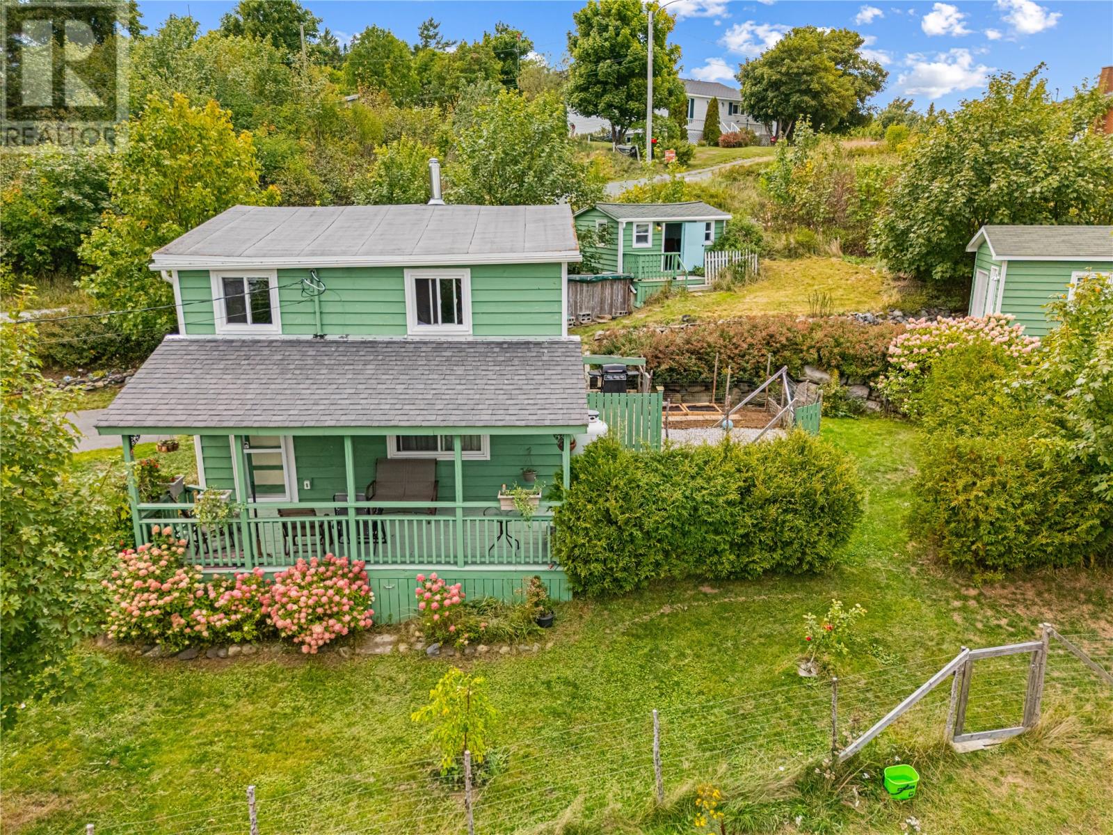 8 Goulds Road, Pouch Cove, Newfoundland & Labrador  A0A 3L0 - Photo 1 - 1290915