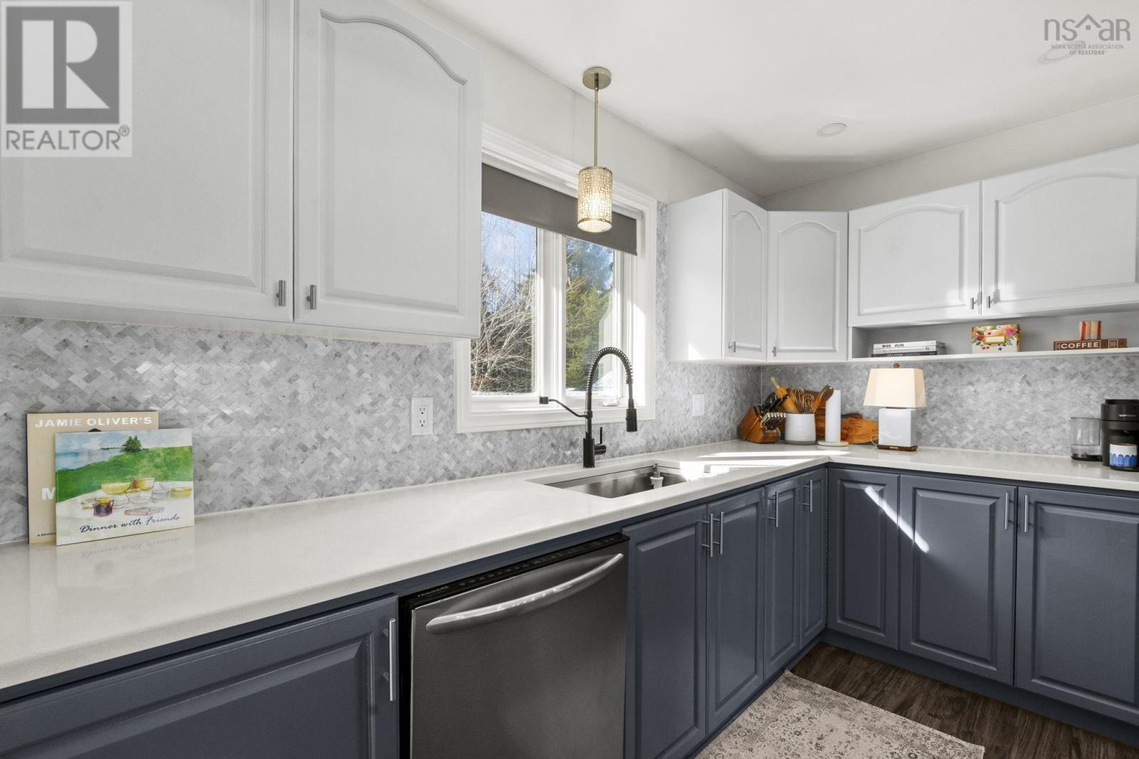 198 Hirandale Crescent, Westphal, Nova Scotia  B2W 6H2 - Photo 9 - 202602807