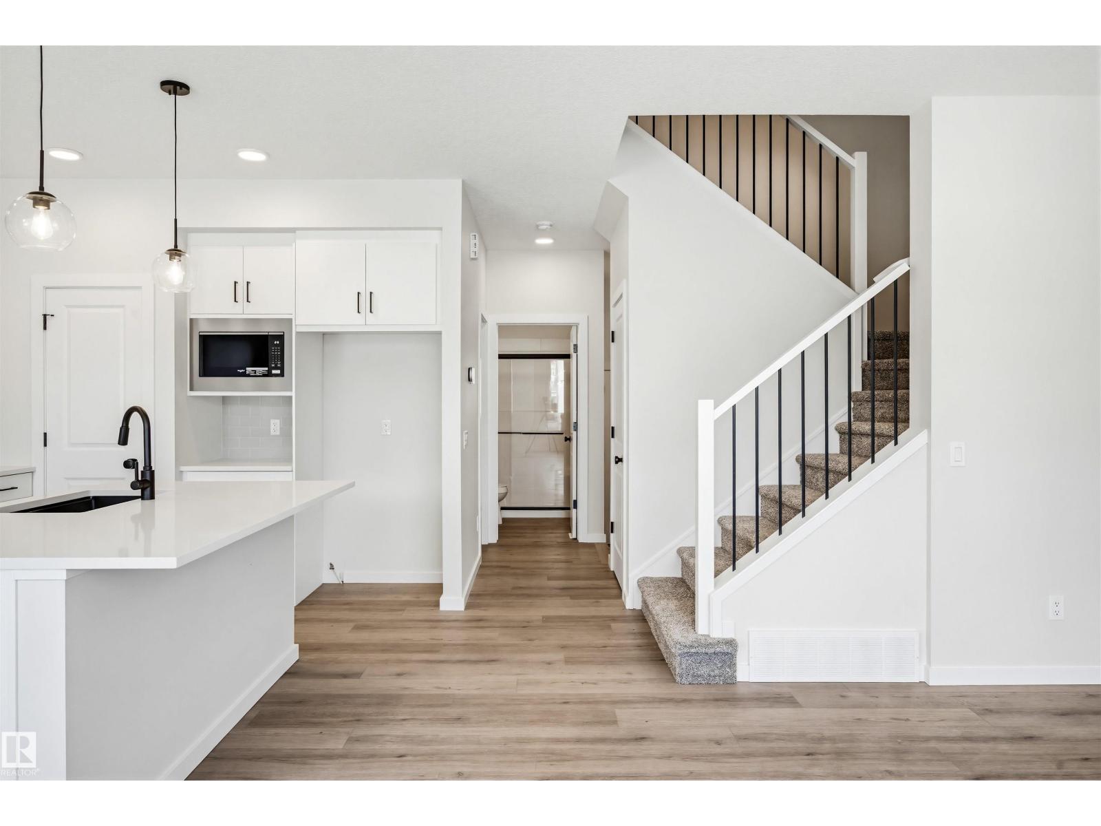 17351 3 St Nw, Edmonton, Alberta  T5Y 4G7 - Photo 10 - E4473808