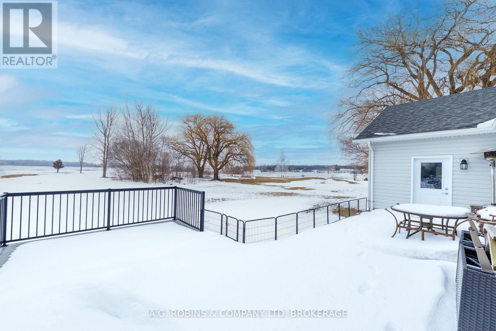11716 Lakeshore Road, Wainfleet, Ontario  L0S 1V0 - Photo 34 - X12792076