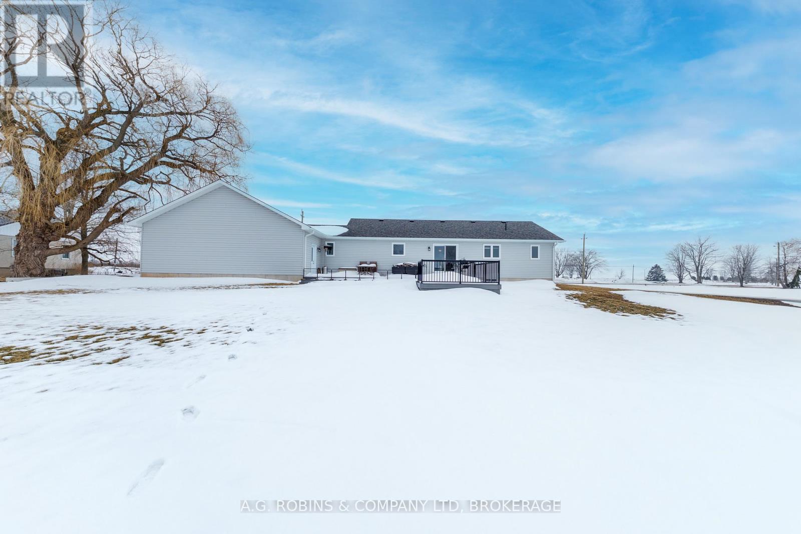 11716 Lakeshore Road, Wainfleet, Ontario  L0S 1V0 - Photo 35 - X12792076