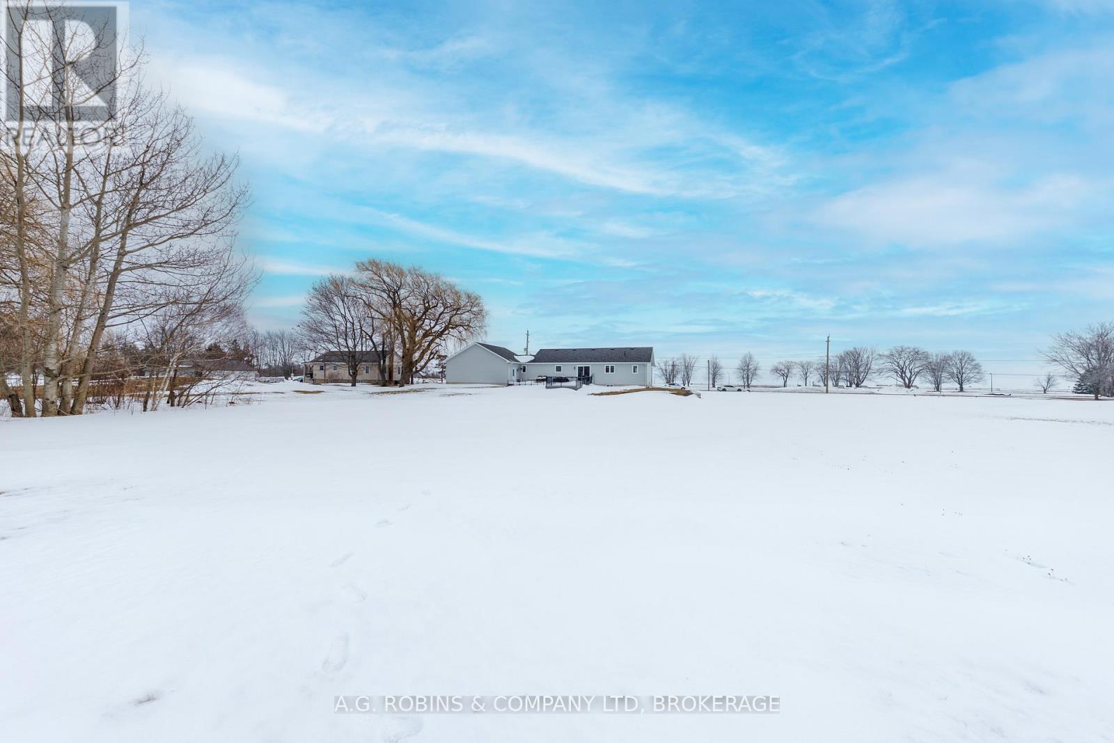 11716 Lakeshore Road, Wainfleet, Ontario  L0S 1V0 - Photo 36 - X12792076