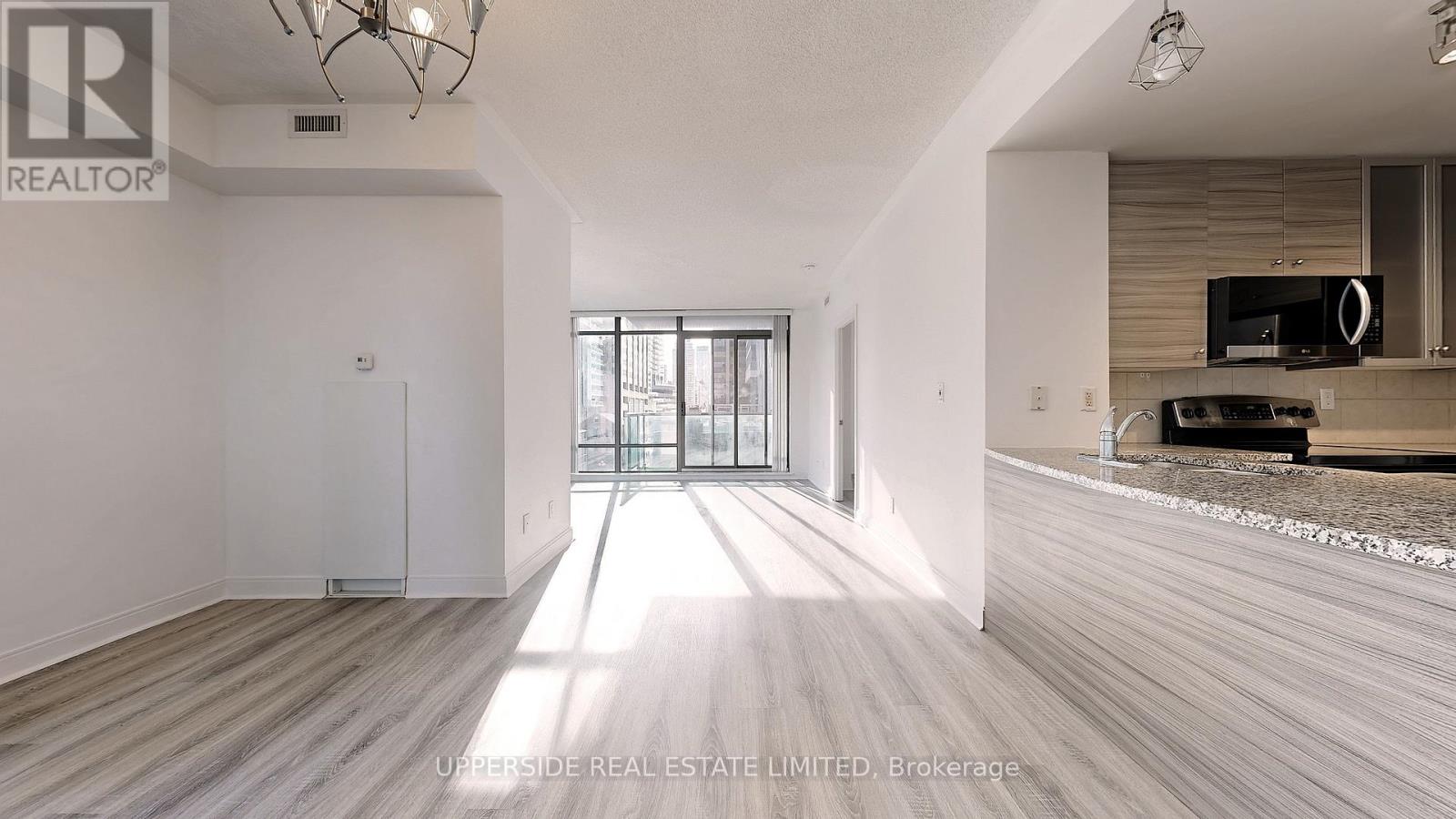 502 - 18 Yorkville Avenue, Toronto, Ontario  M4W 3Y8 - Photo 8 - C12792034