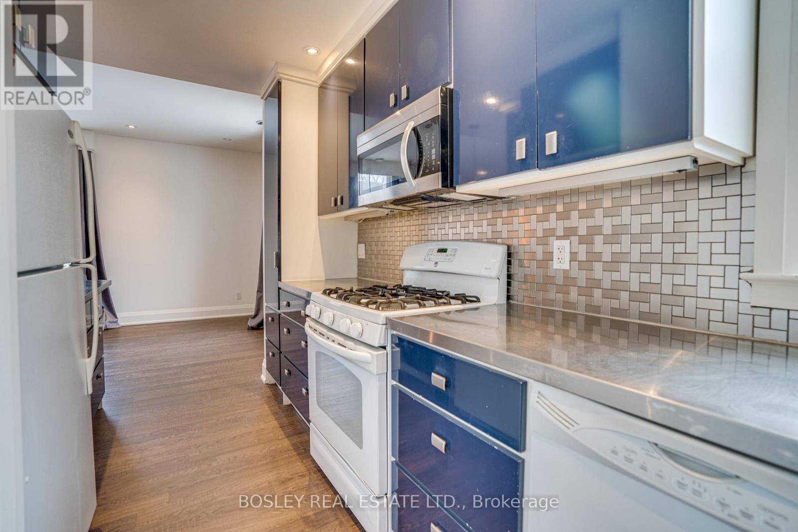 Unit 2 - 215 Carlton Street, Toronto, Ontario  M5A 2K9 - Photo 14 - C12792078