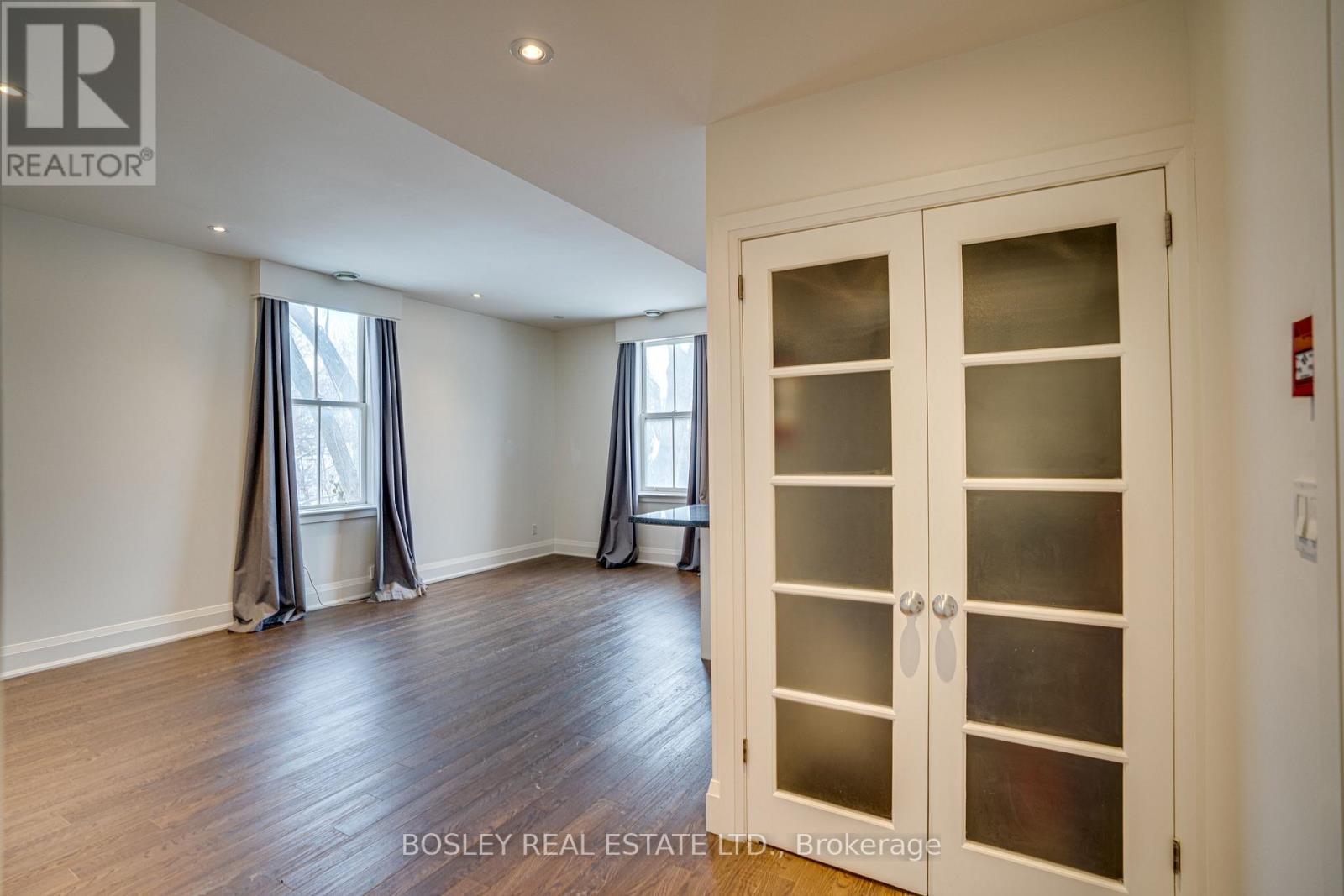 Unit 2 - 215 Carlton Street, Toronto, Ontario  M5A 2K9 - Photo 4 - C12792078