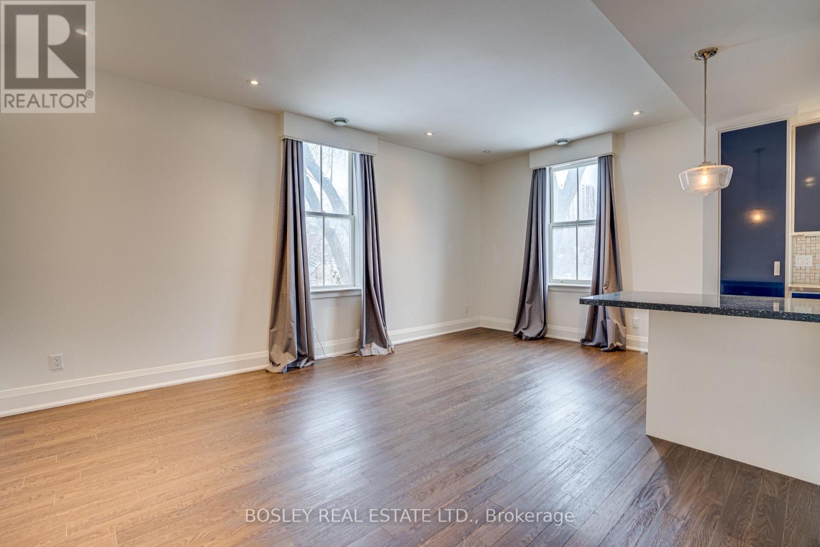 Unit 2 - 215 Carlton Street, Toronto, Ontario  M5A 2K9 - Photo 5 - C12792078
