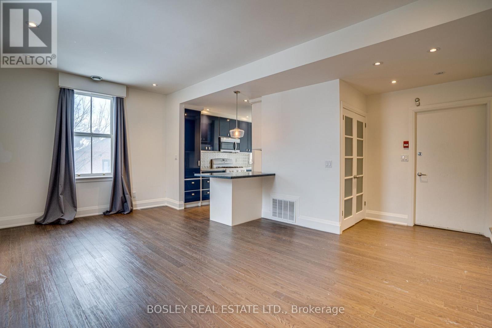 Unit 2 - 215 Carlton Street, Toronto, Ontario  M5A 2K9 - Photo 7 - C12792078
