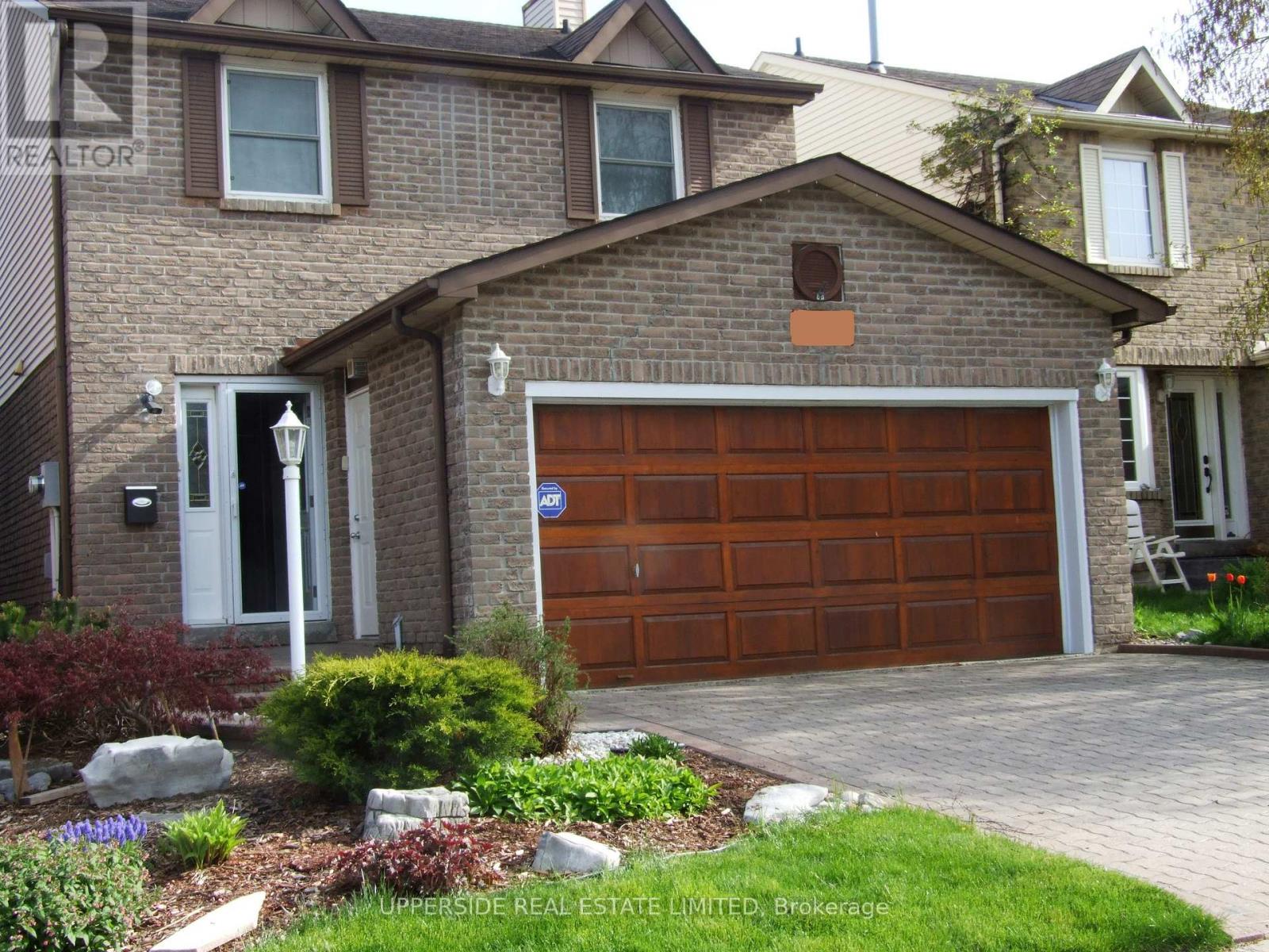 1524 WOODRUFF CRESCENT, Pickering, Ontario
