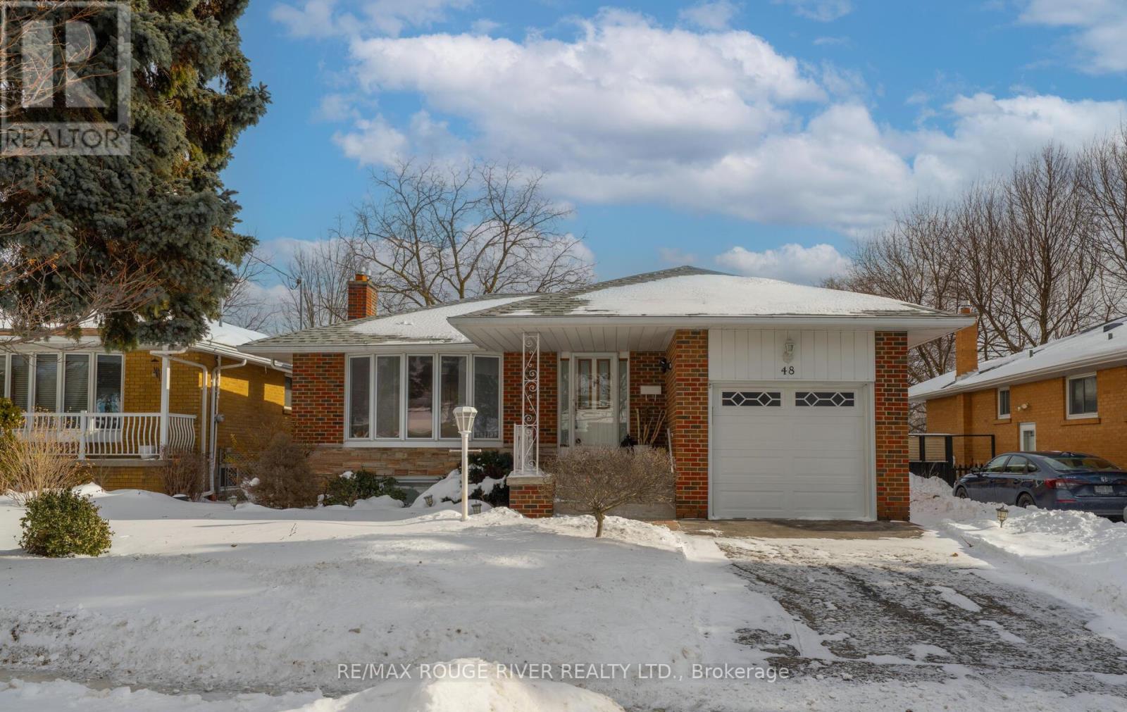 48 Limevale Crescent, Toronto, Ontario  M1E 2K5 - Photo 2 - E12792044