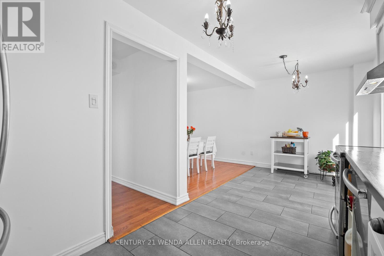 403 Fleetwood Drive, Oshawa (Eastdale), Ontario  L1K 1C2 - Photo 14 - E12792080