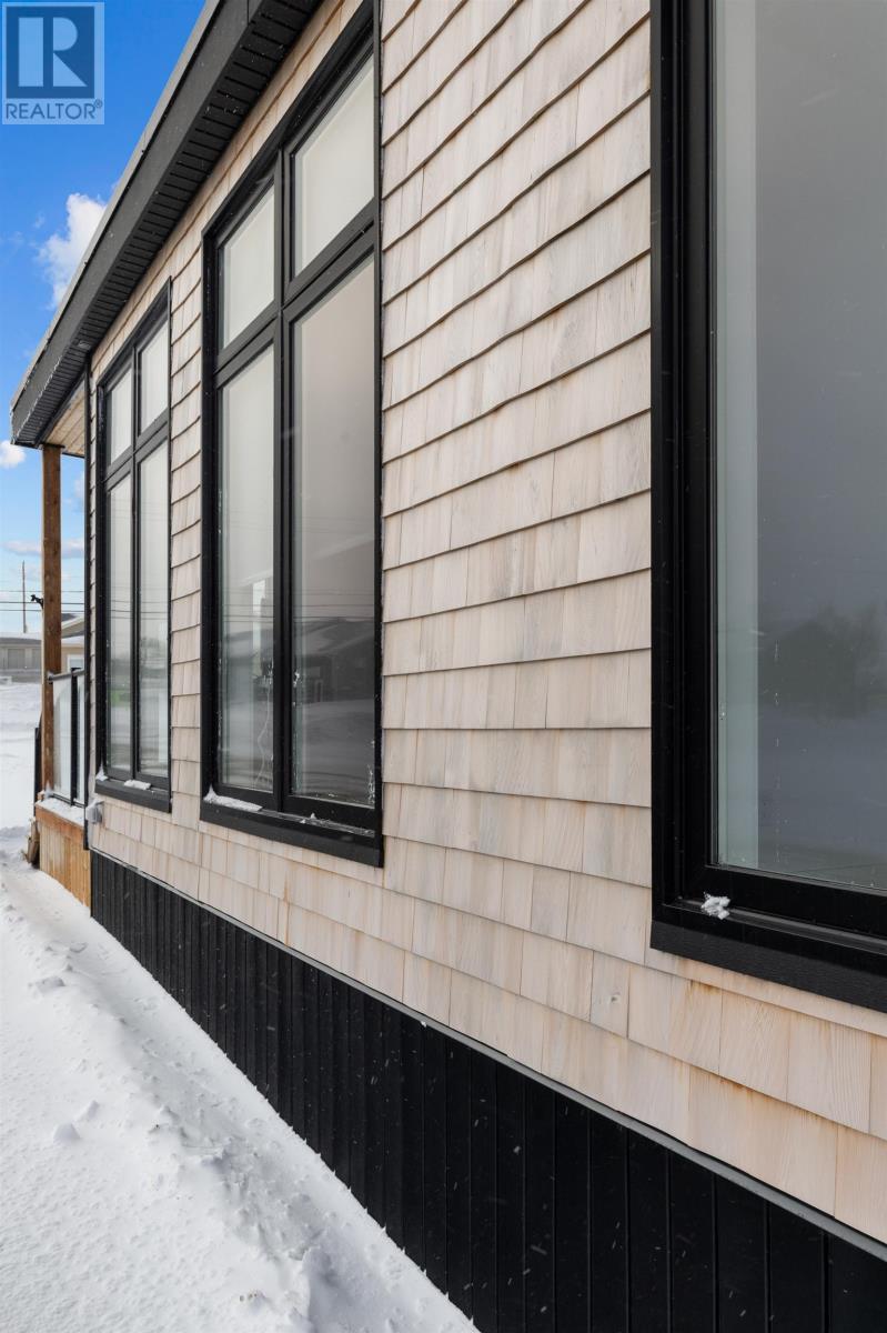 17 Myrtle Street, Stratford, Prince Edward Island  C1B 1P4 - Photo 16 - 202600645