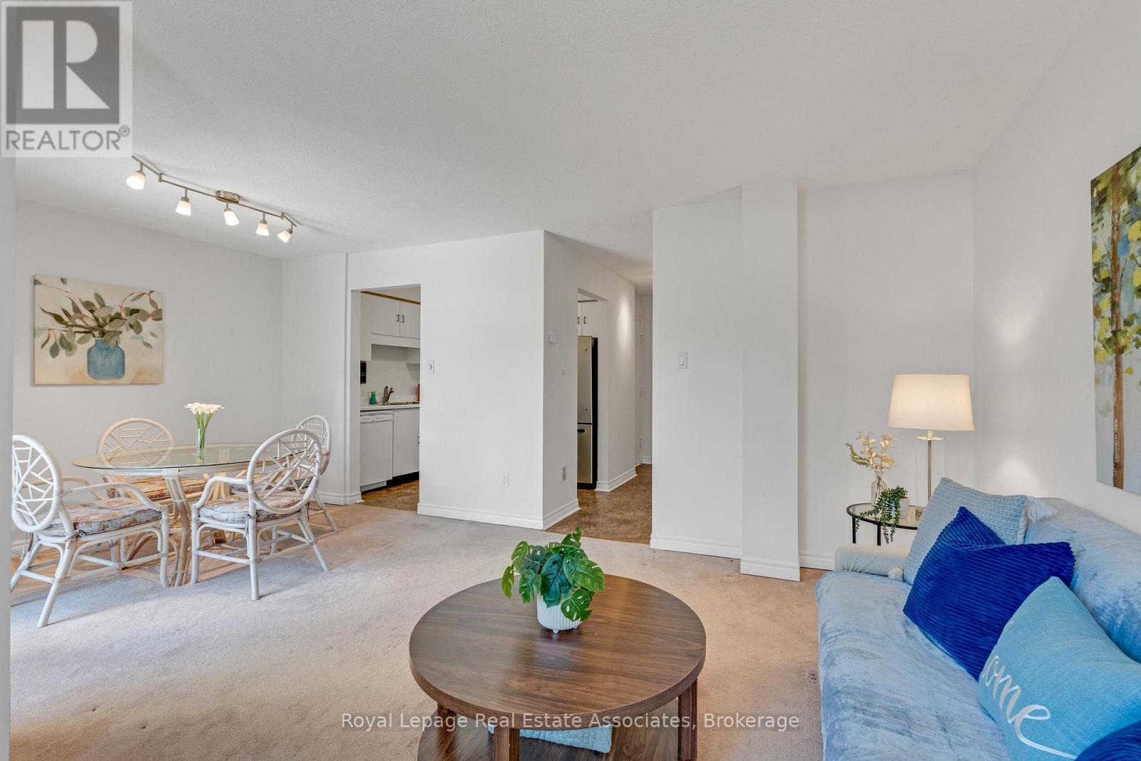 54 - 3510 South Millway, Mississauga, Ontario  L5L 3T9 - Photo 3 - W12792082