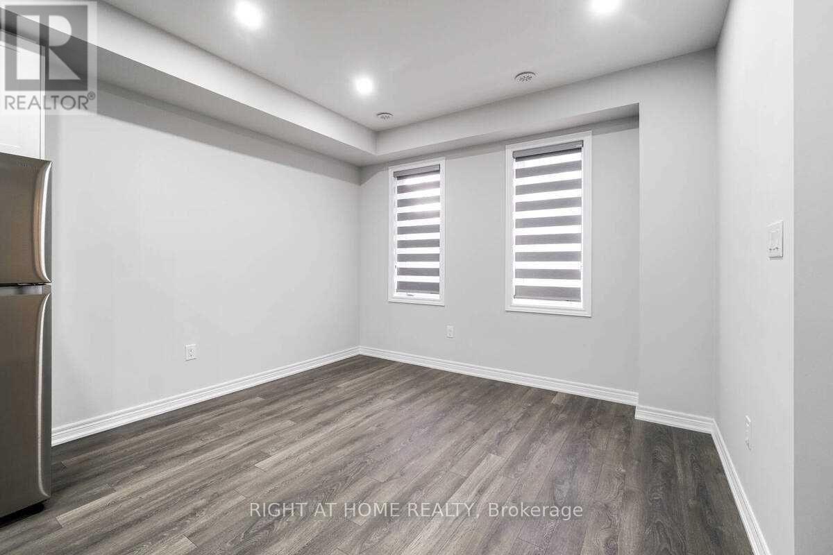 8 Rapids Lane, Hamilton, Ontario  L8K 0A3 - Photo 22 - X12792028