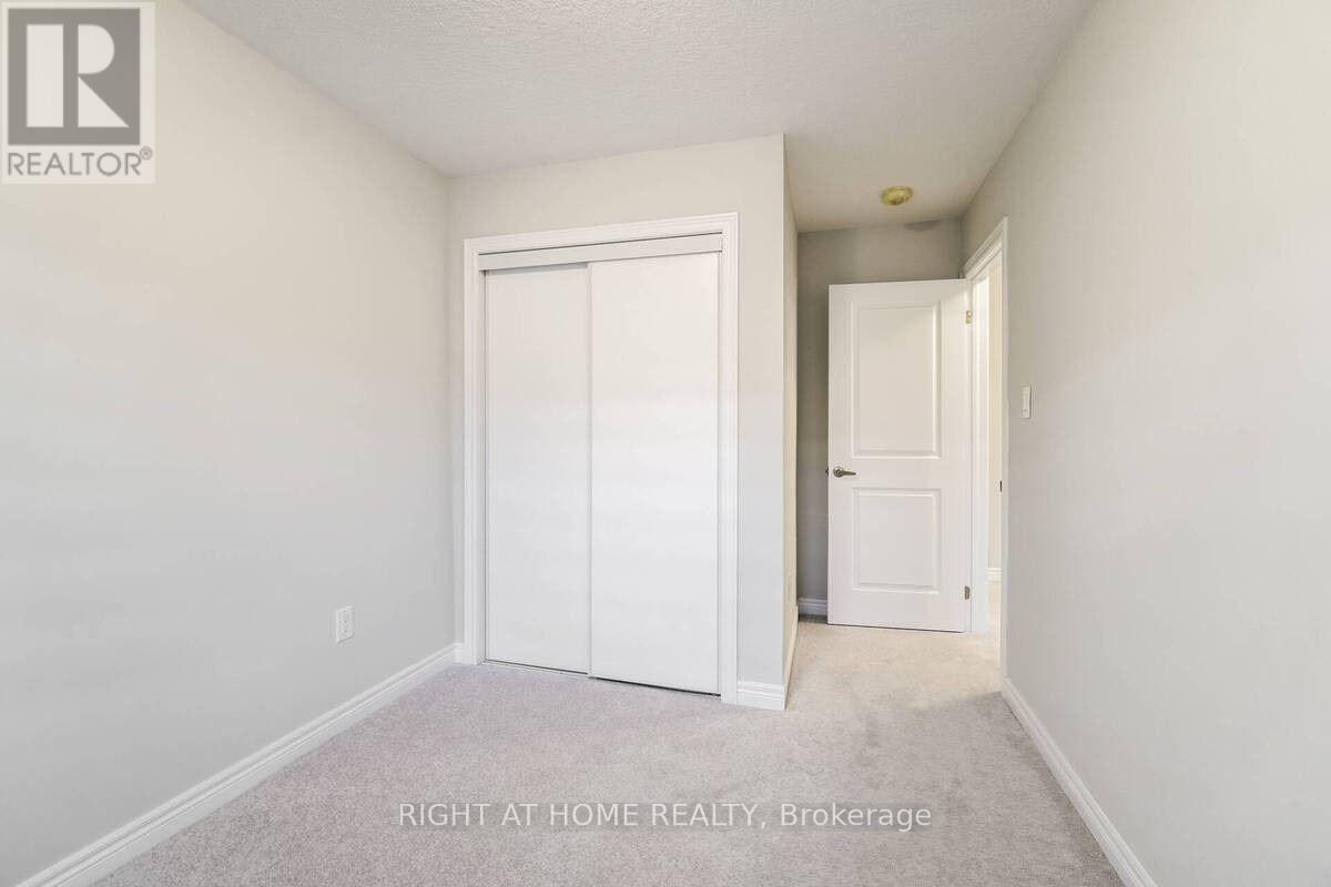 8 Rapids Lane, Hamilton, Ontario  L8K 0A3 - Photo 33 - X12792028