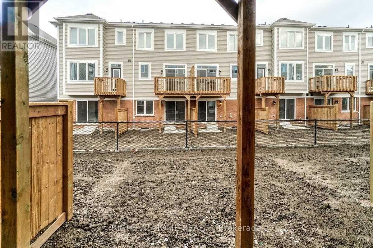 8 Rapids Lane, Hamilton, Ontario  L8K 0A3 - Photo 37 - X12792028