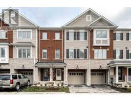 8 RAPIDS LANE, Hamilton, Ontario