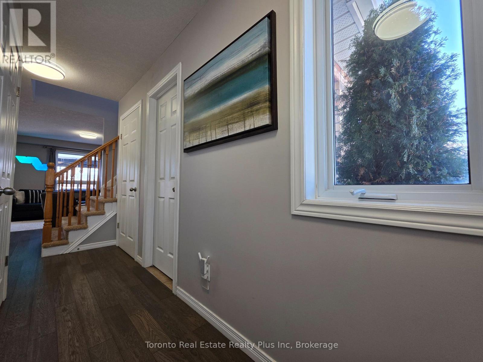 16 Talon Drive, Woodstock, Ontario  N4V 0A5 - Photo 12 - X12792048