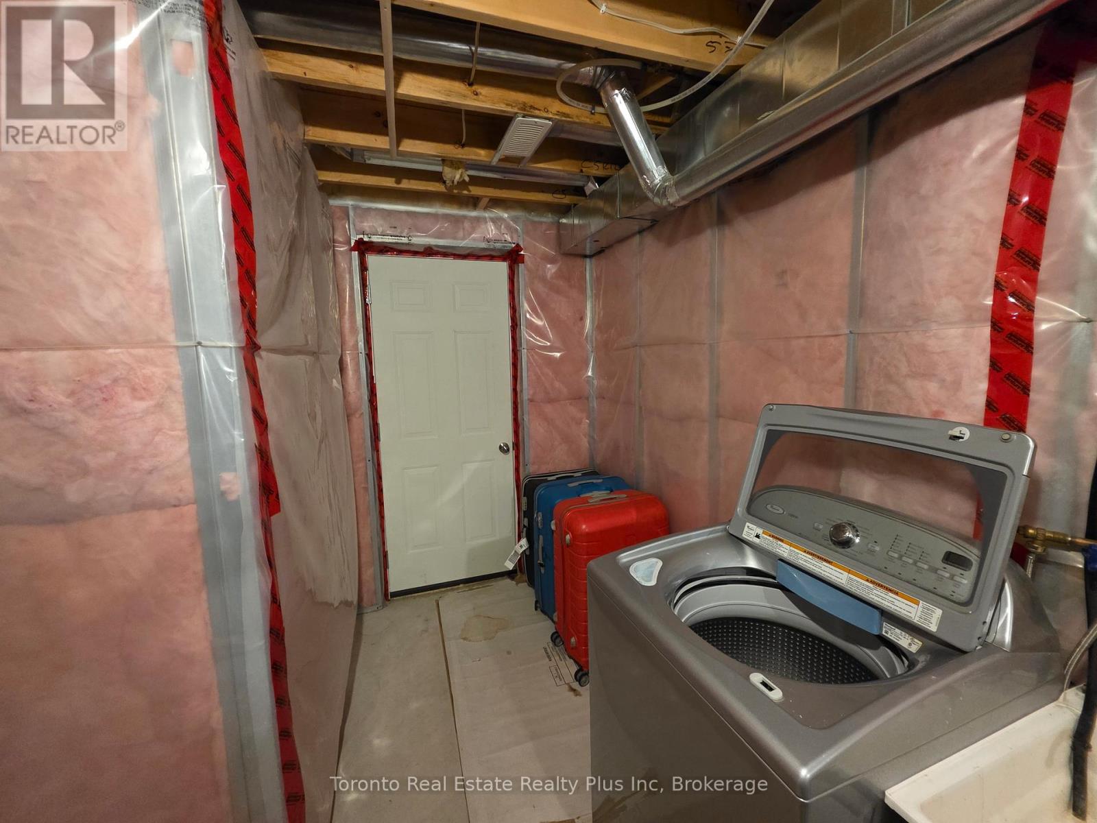 16 Talon Drive, Woodstock, Ontario  N4V 0A5 - Photo 44 - X12792048