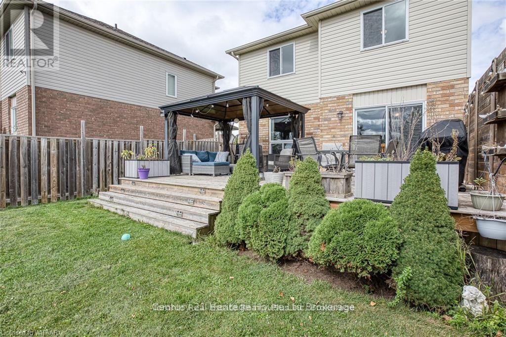 16 Talon Drive, Woodstock, Ontario  N4V 0A5 - Photo 7 - X12792048