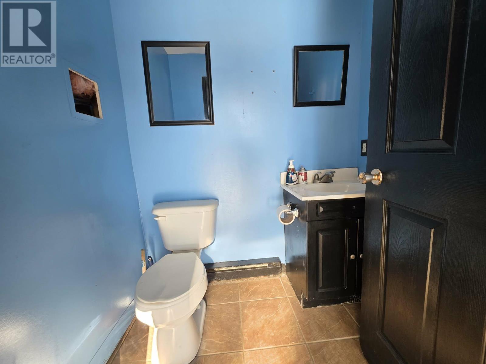 25 Welton Street, Sydney, Nova Scotia  B1P 0C8 - Photo 15 - 202602810