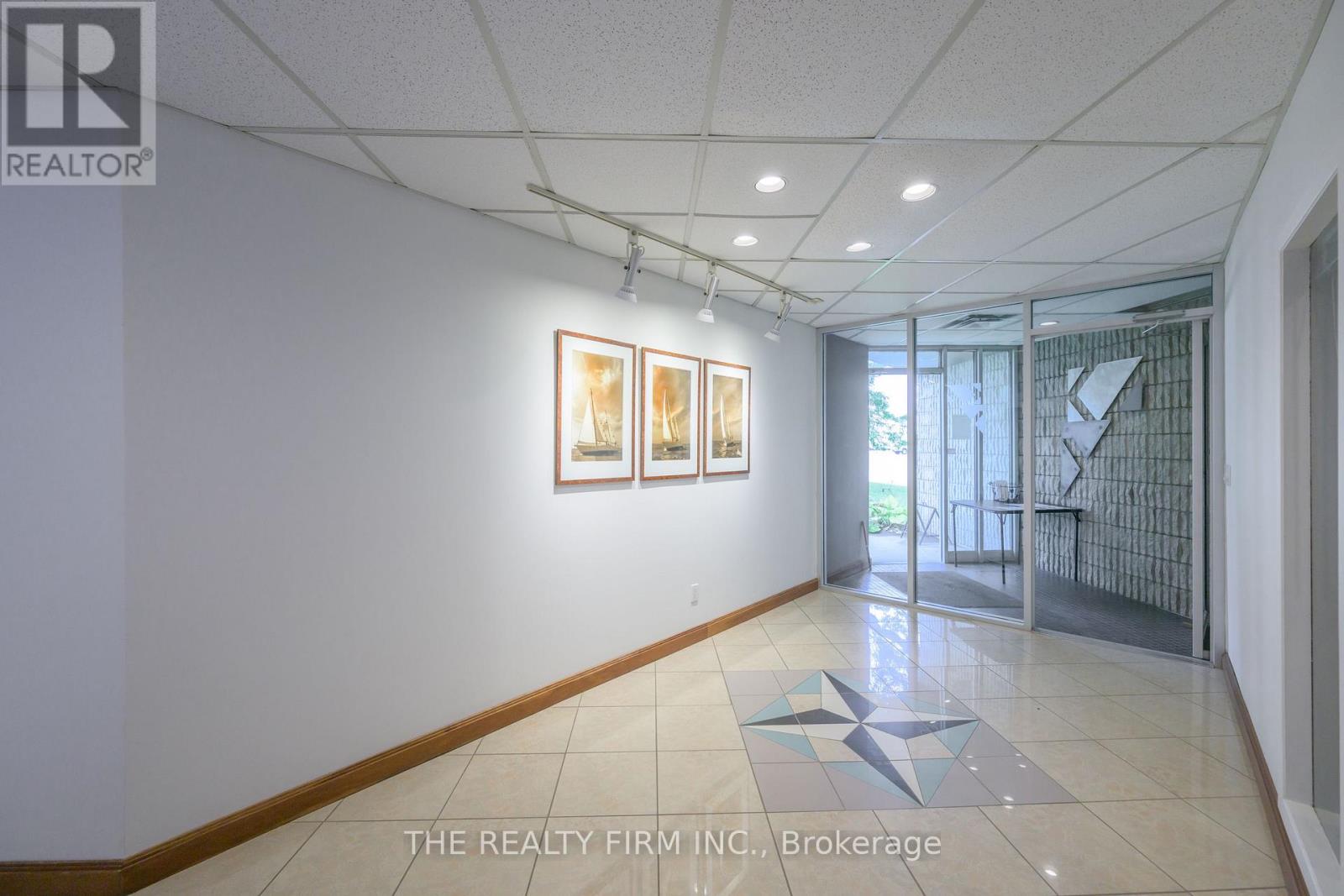 11 Barrie Boulevard, St. Thomas, Ontario  N5P 4B9 - Photo 18 - X12792098