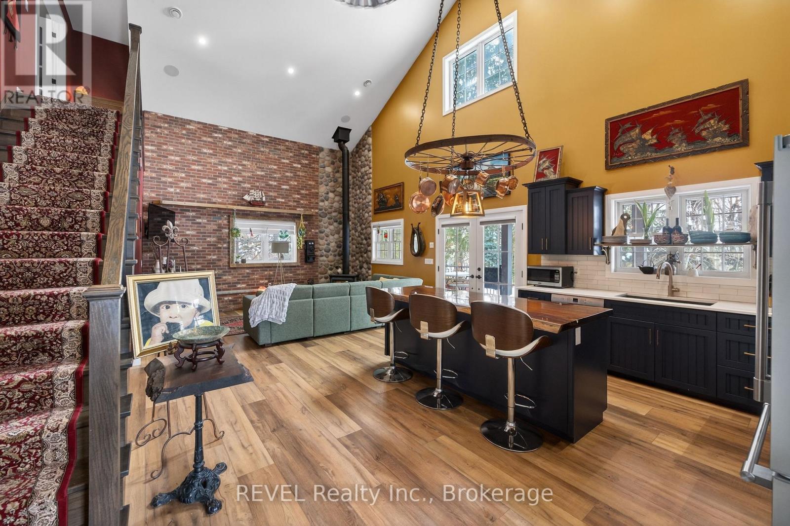 573 Canboro Road, Pelham, Ontario  L0S 1C0 - Photo 22 - X12792154