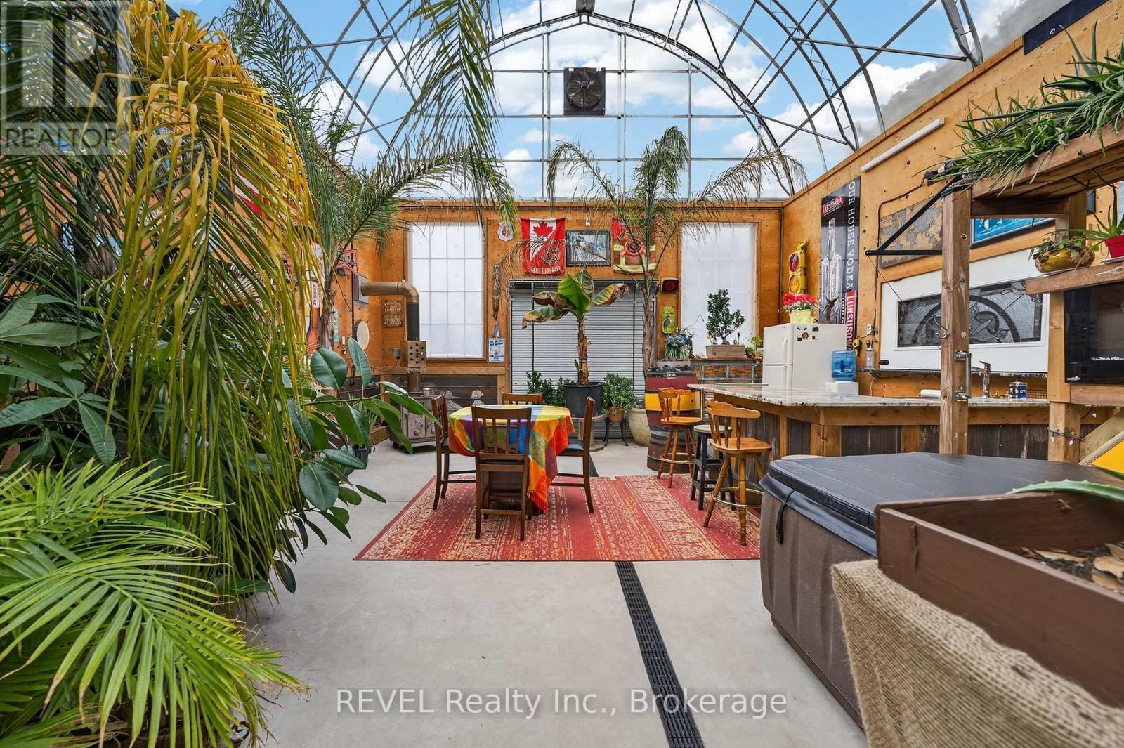 573 Canboro Road, Pelham, Ontario  L0S 1C0 - Photo 34 - X12792154