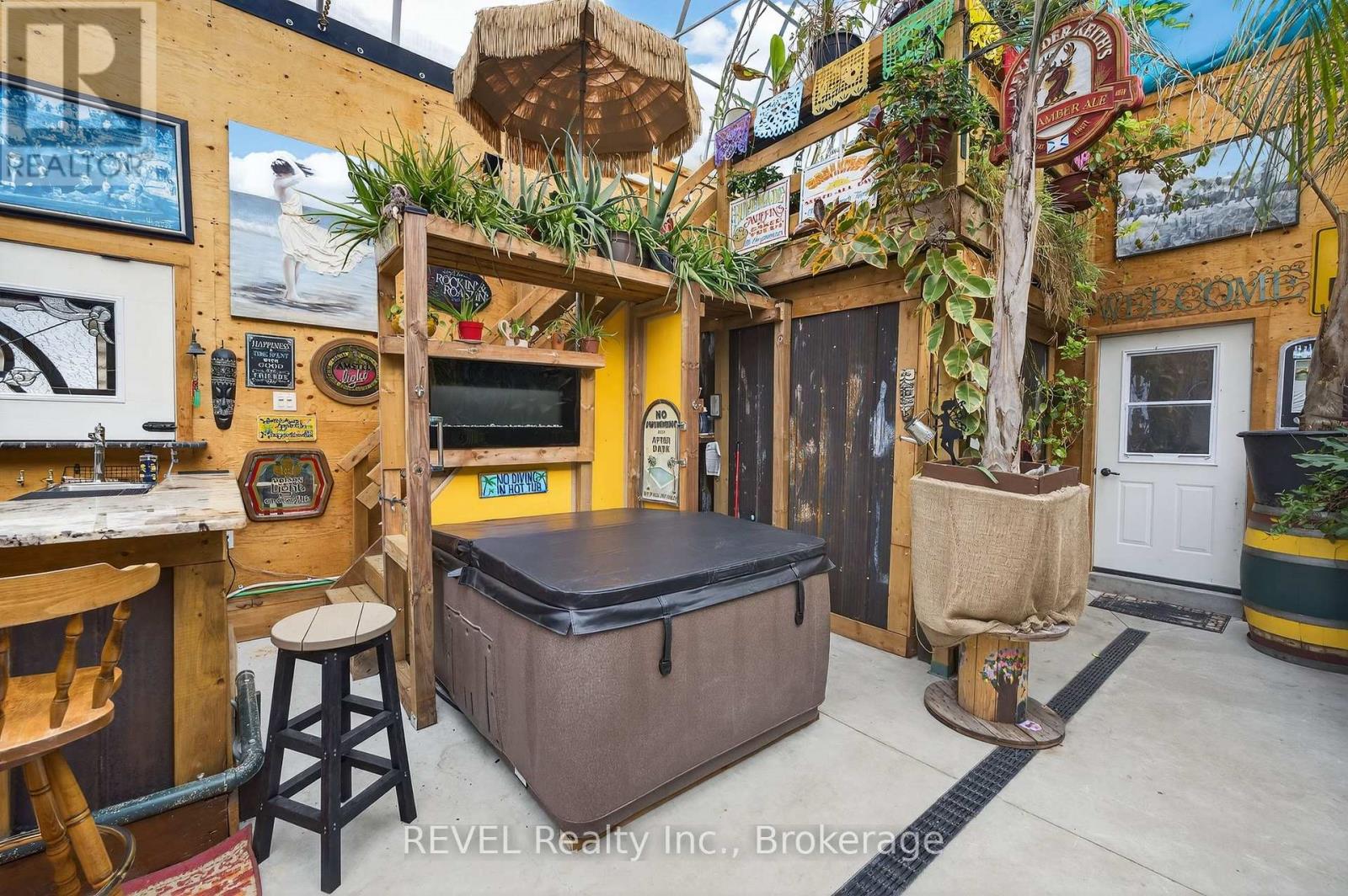 573 Canboro Road, Pelham, Ontario  L0S 1C0 - Photo 36 - X12792154