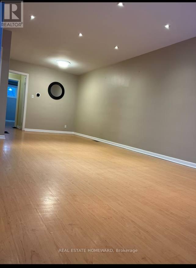 Main - 218 Alsace Road, Richmond Hill, Ontario  L4C 2W8 - Photo 5 - N12696216